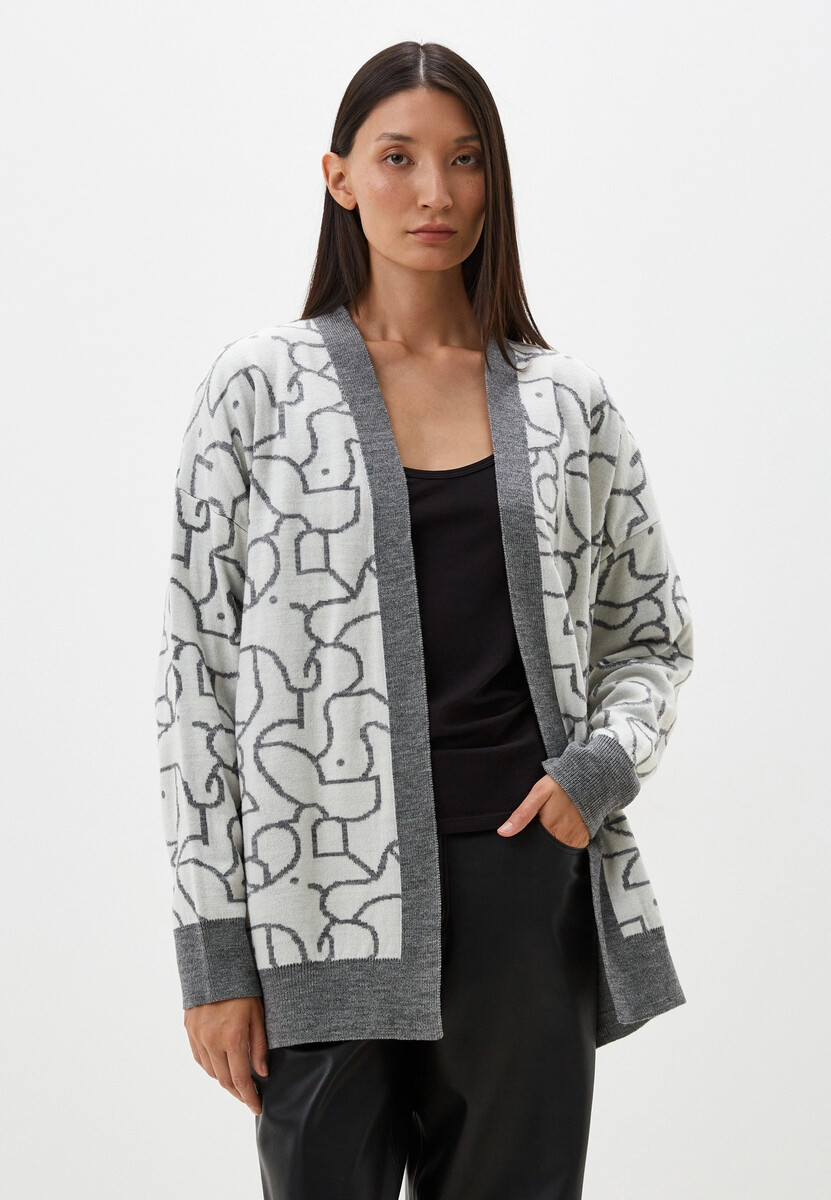 Кардиган вязаный